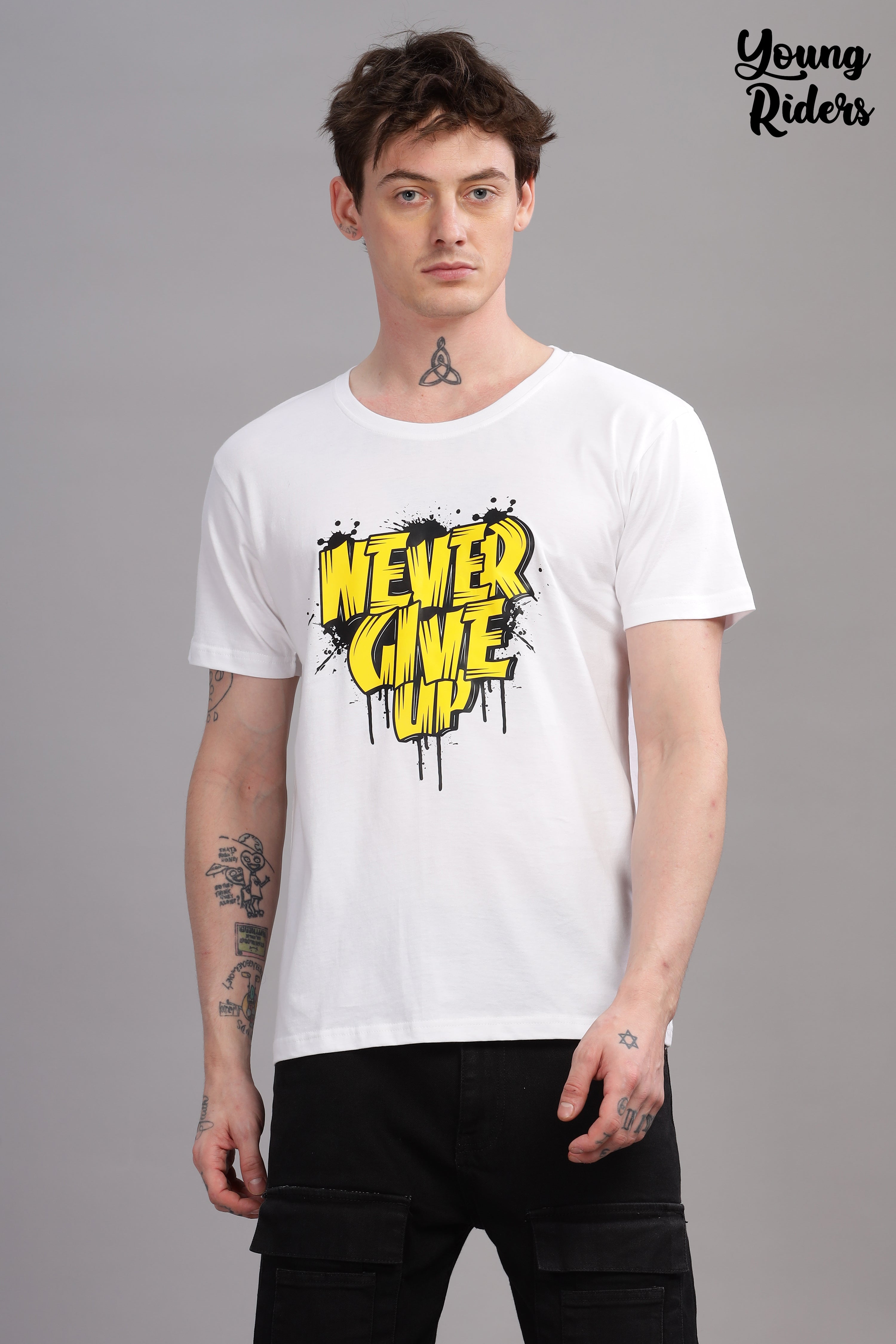 White - Never Give Up Printed T-shirt