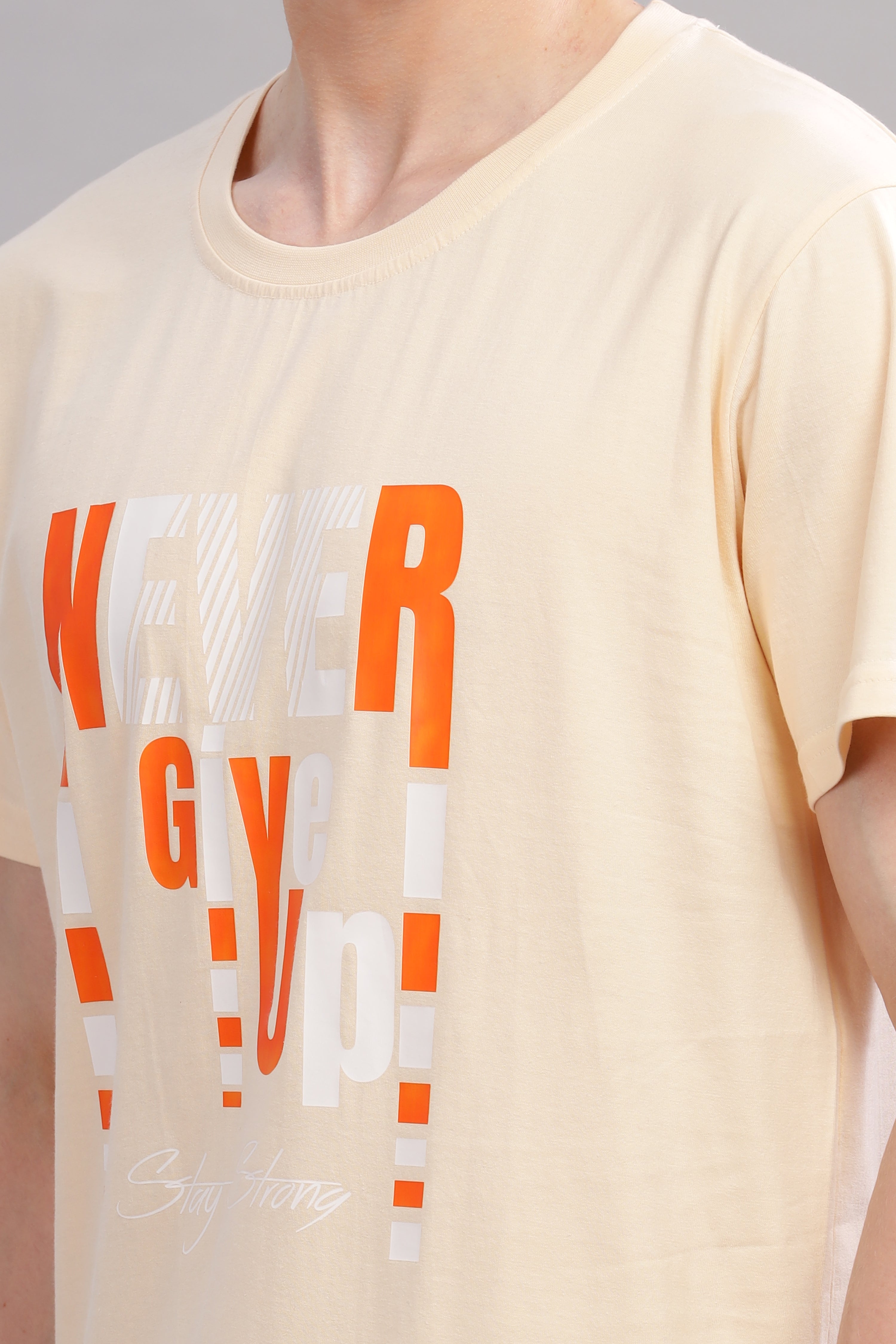 Off-White - Never Give Up Printed T-shirt