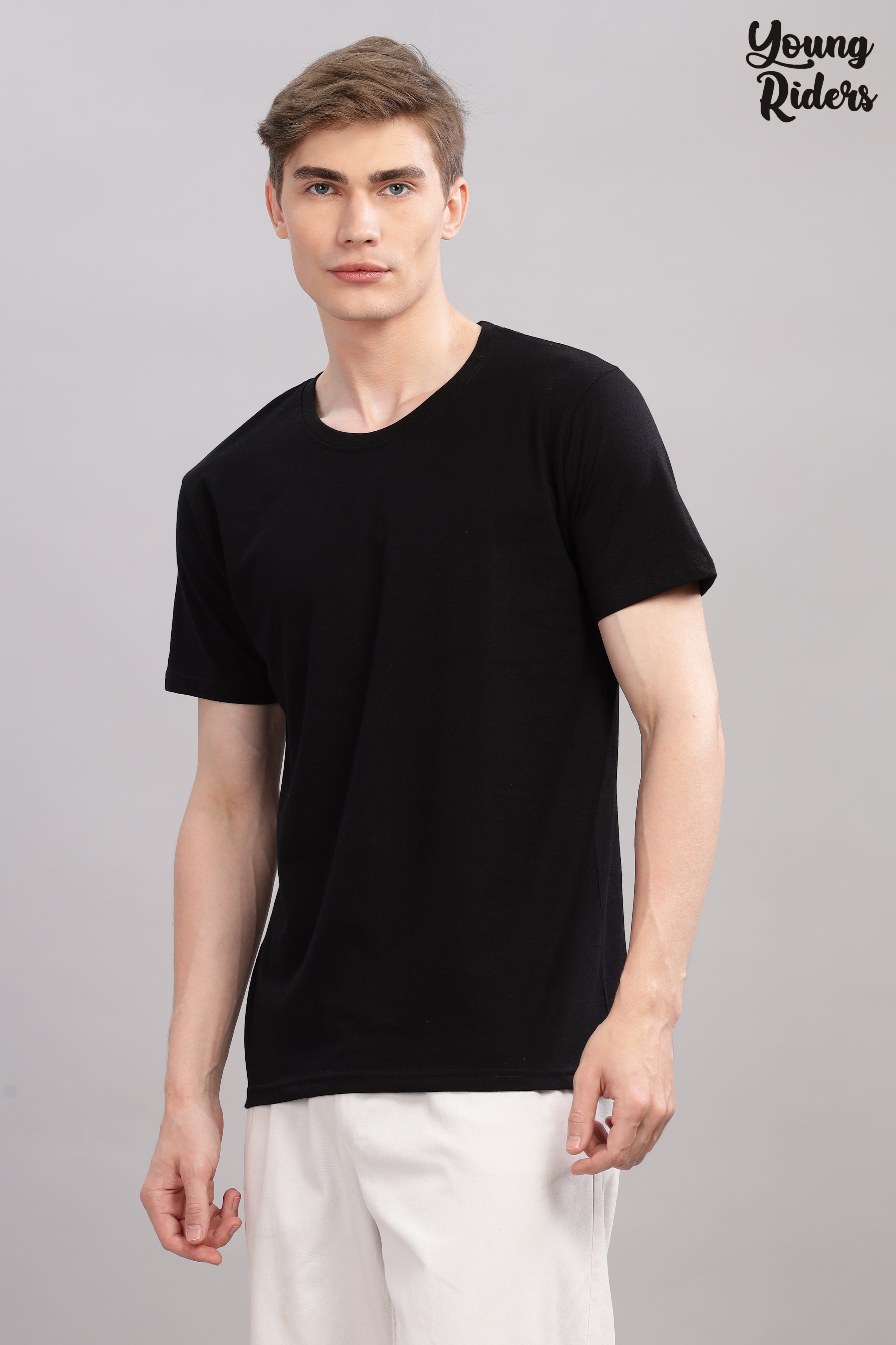 Black Plain Regular T-Shirt