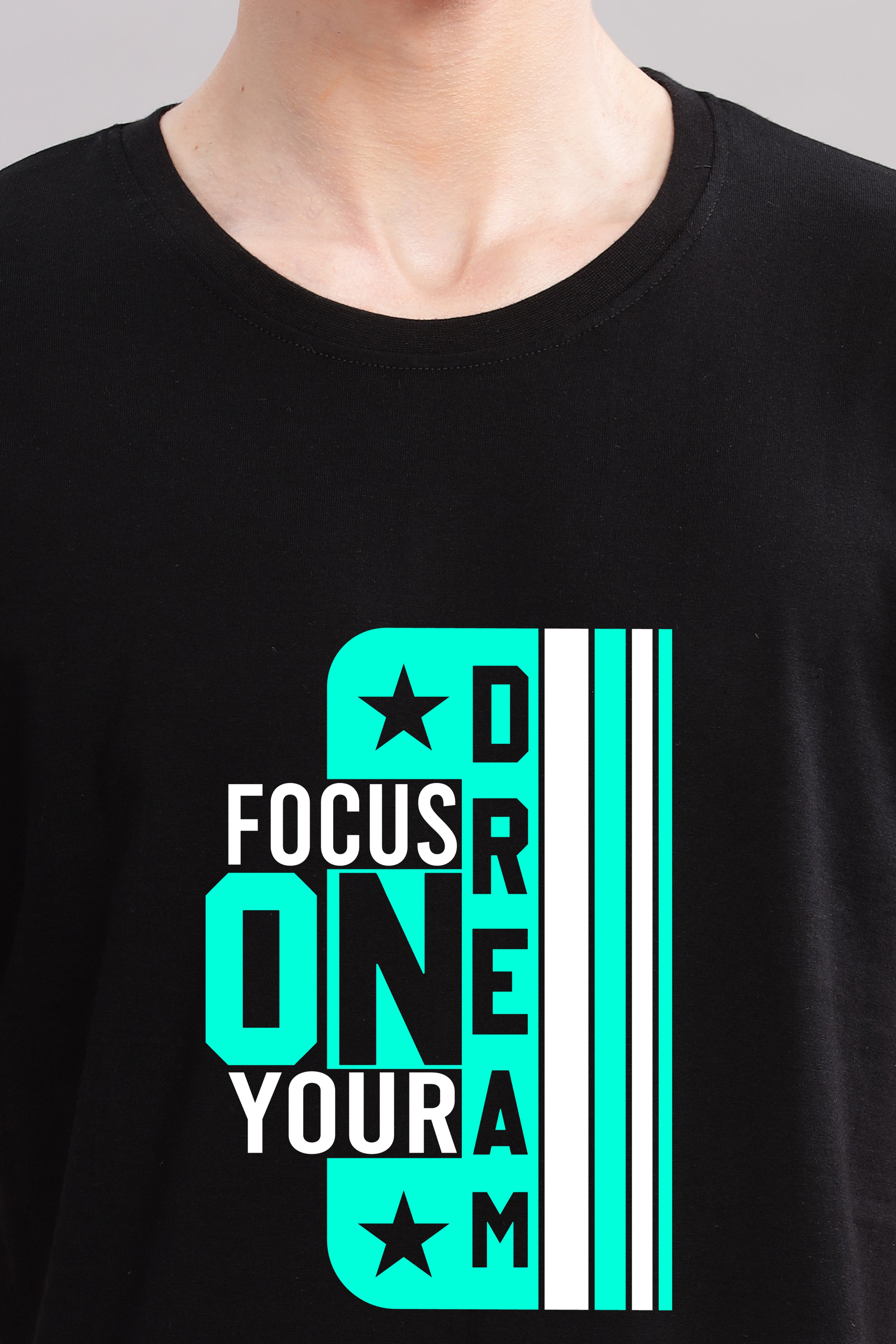 Focus On Dreams Printed t-Shirt-Black