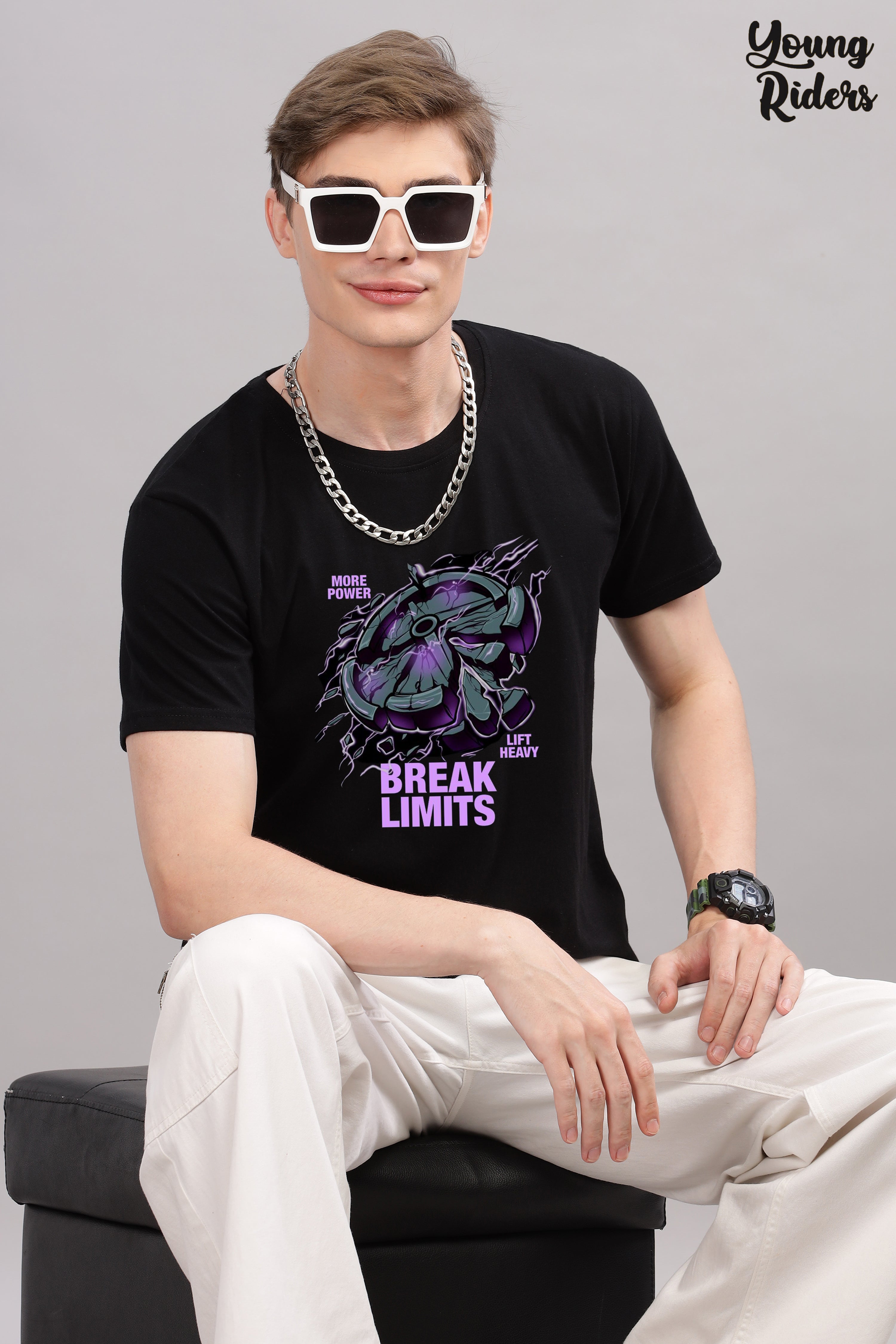 Break Limits Printed T-Shirt-Black