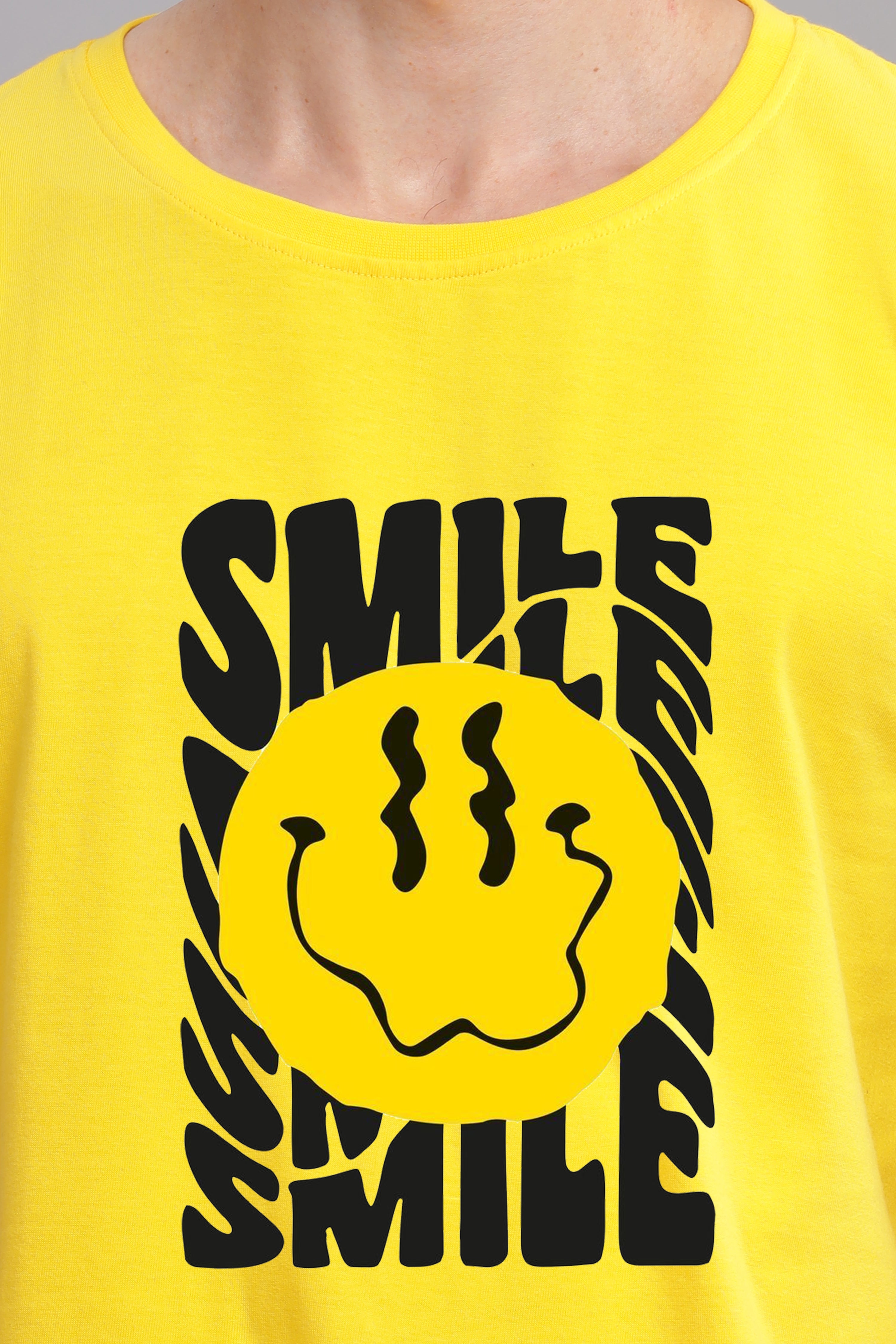 Smiling Face Printed T-shirt-Yellow