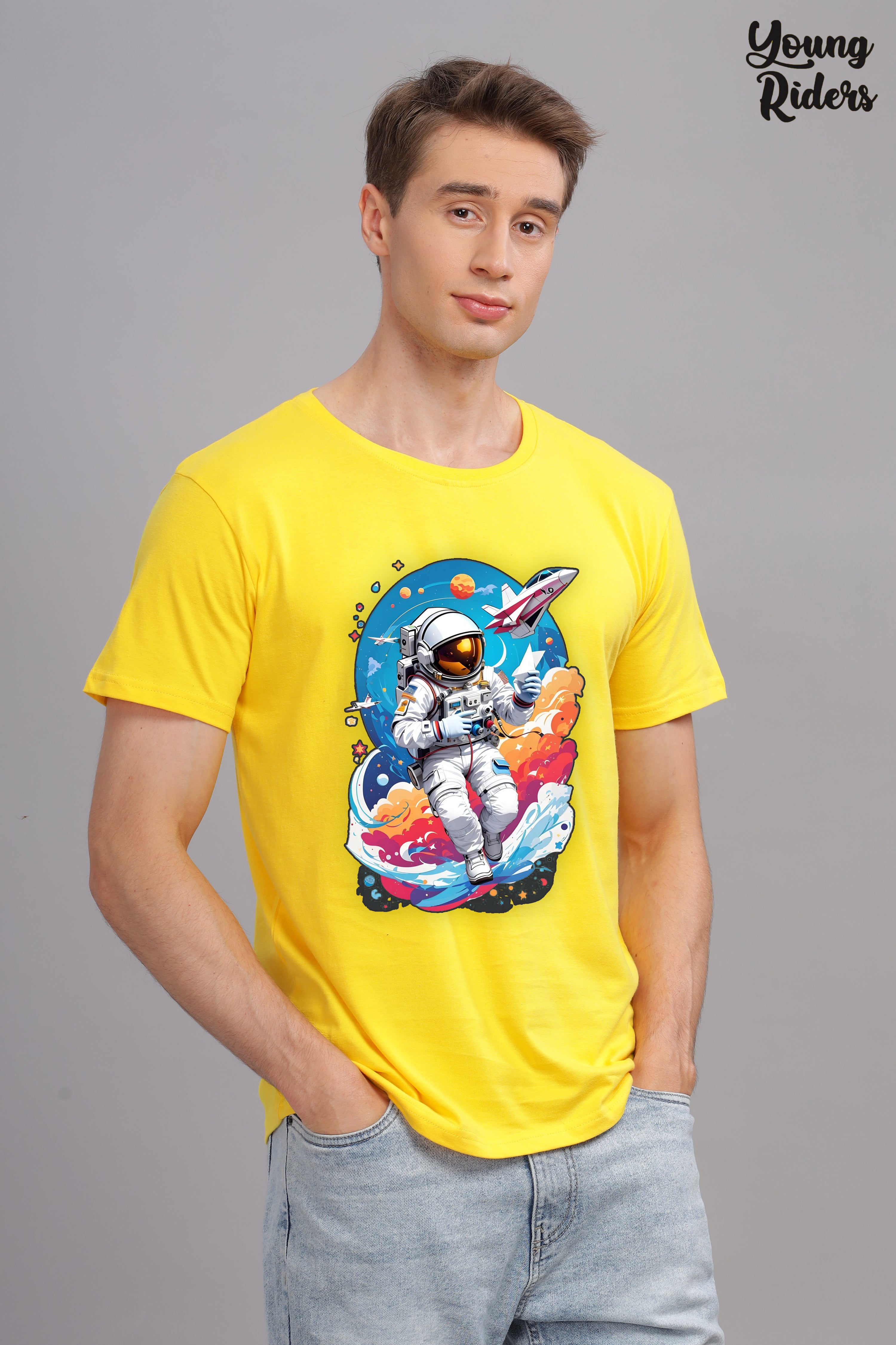 Astronaut Design Printed t-Shirt-Yellow