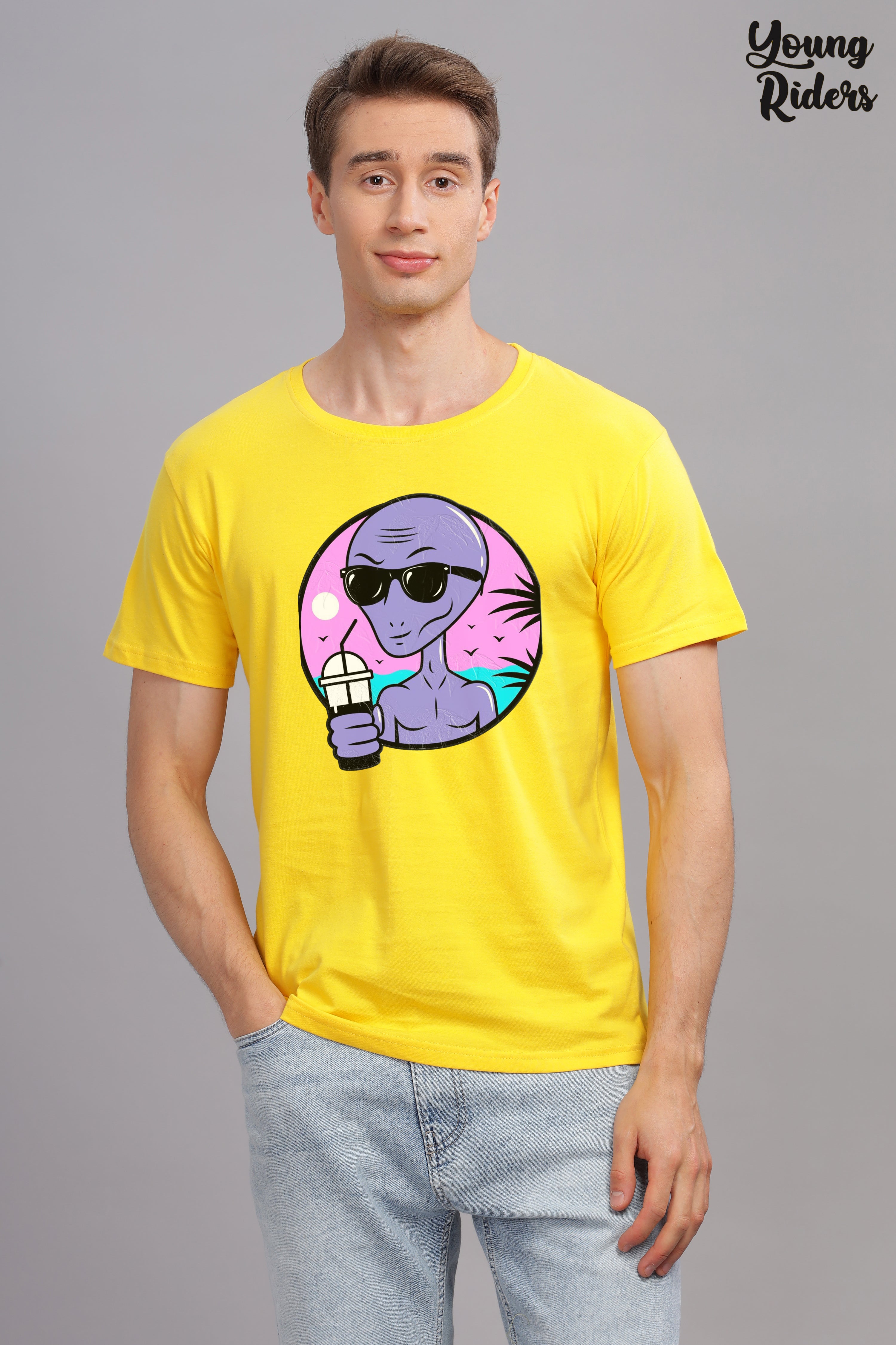 Cool Alien Printed T-shirt-Yellow