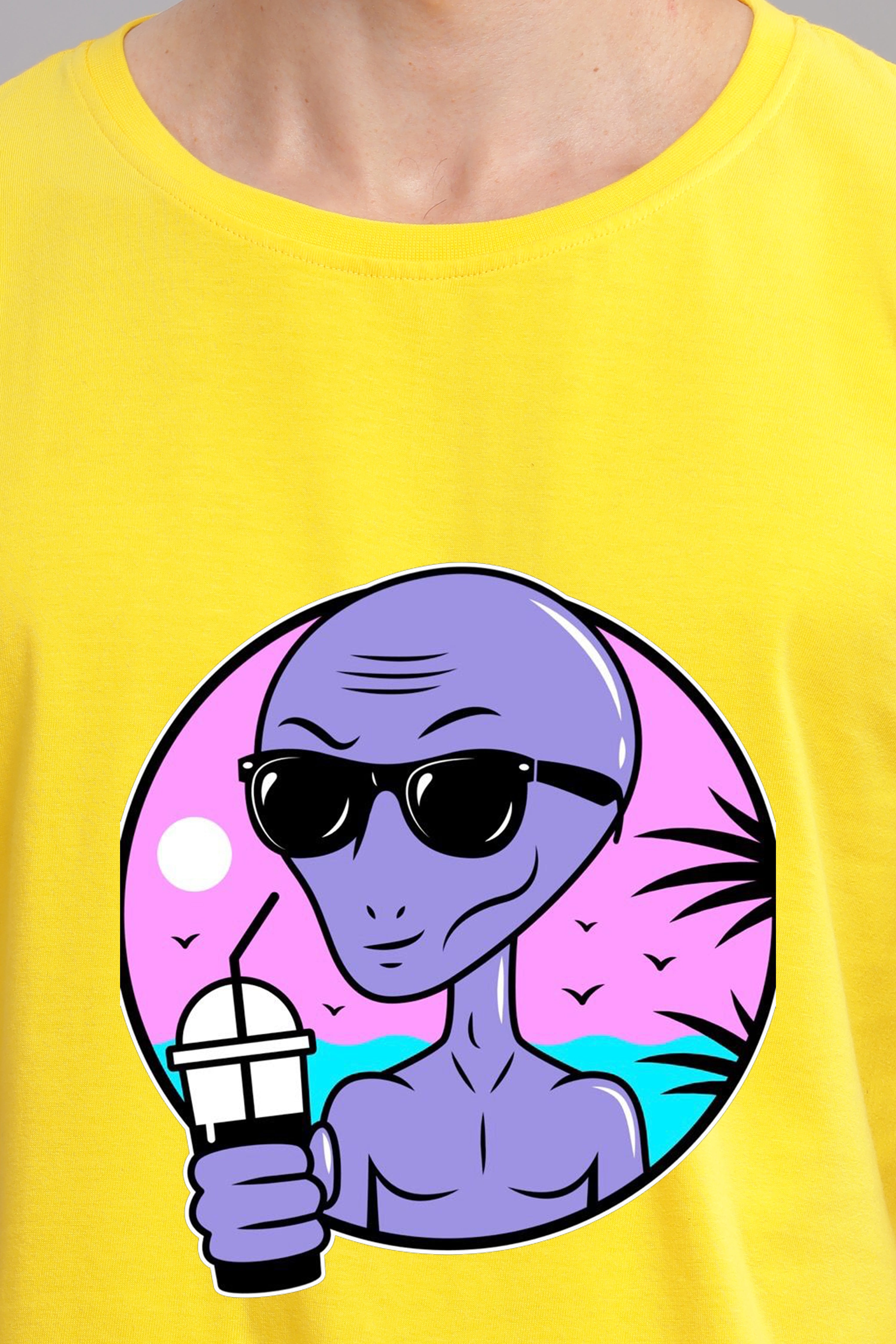 Cool Alien Printed T-shirt-Yellow