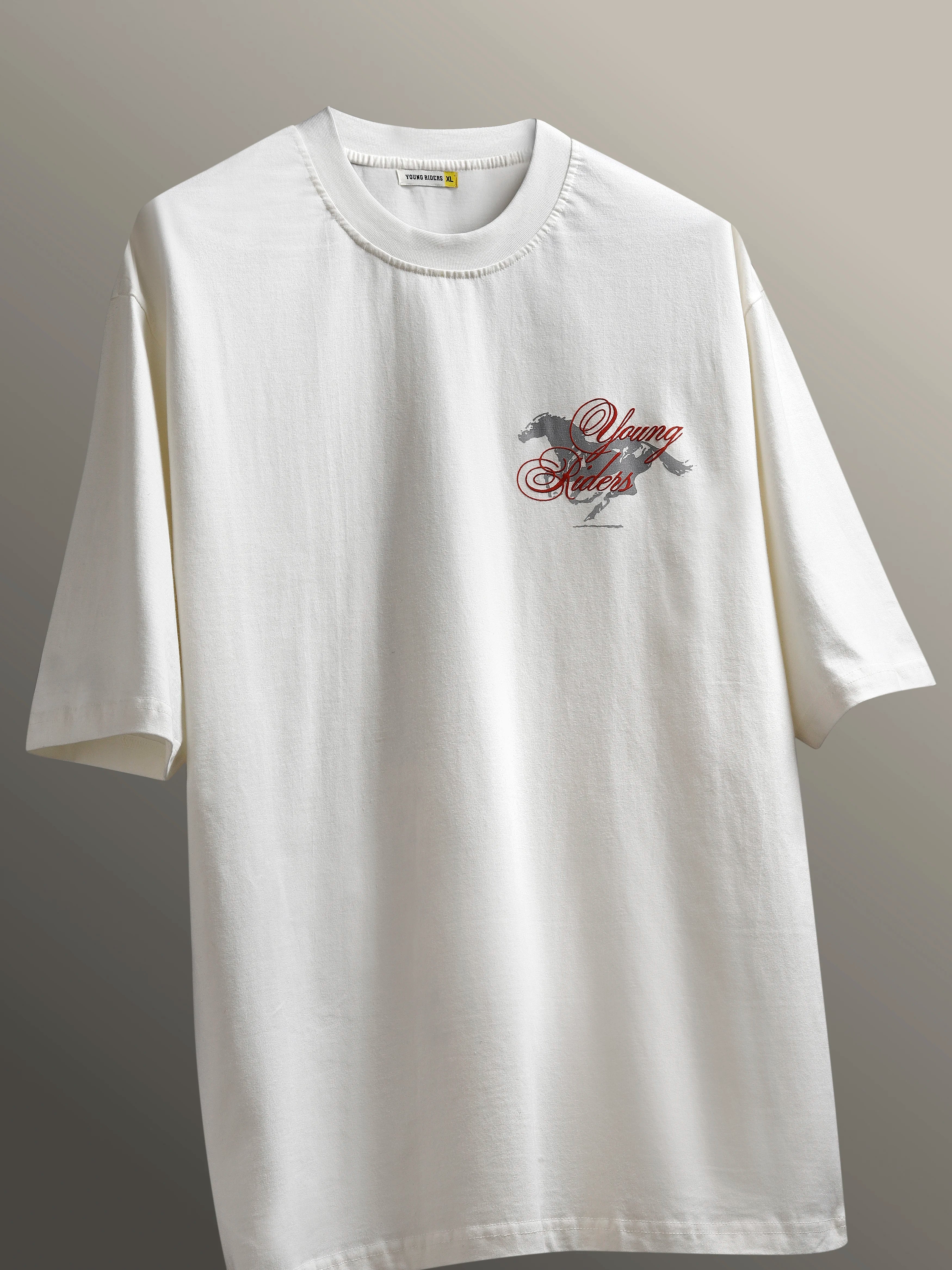 King’s Charge – Oversized Unisex T Shirt