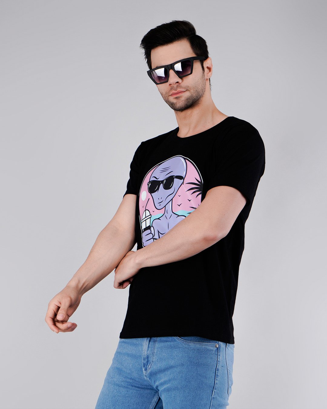 Cool Alien Printed T-shirt